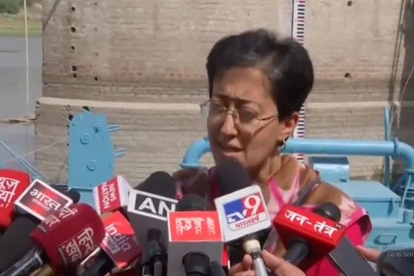  pleads the Delhi minister to Haryana government