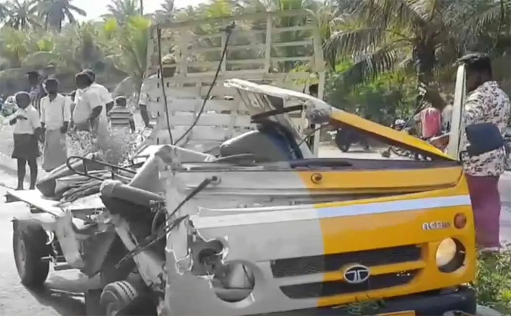 bus and load auto incident police investigation 
