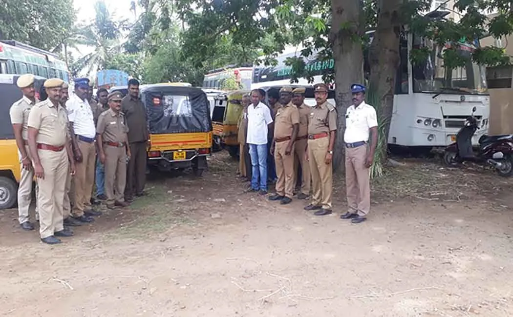 SALEM DISTRICTS WITHOUT DOCUMENT AUTO SEIZURE OFFICERS