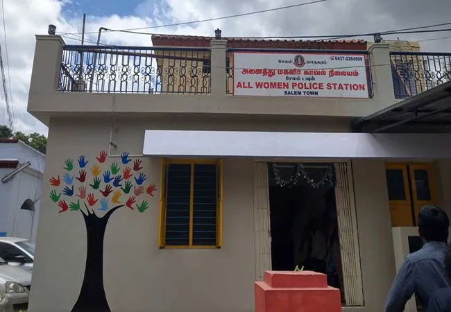 SALEM DISTRICT ALL WOMEN POLICE STATION CLOSED CORONAVIRUS ISSUES 