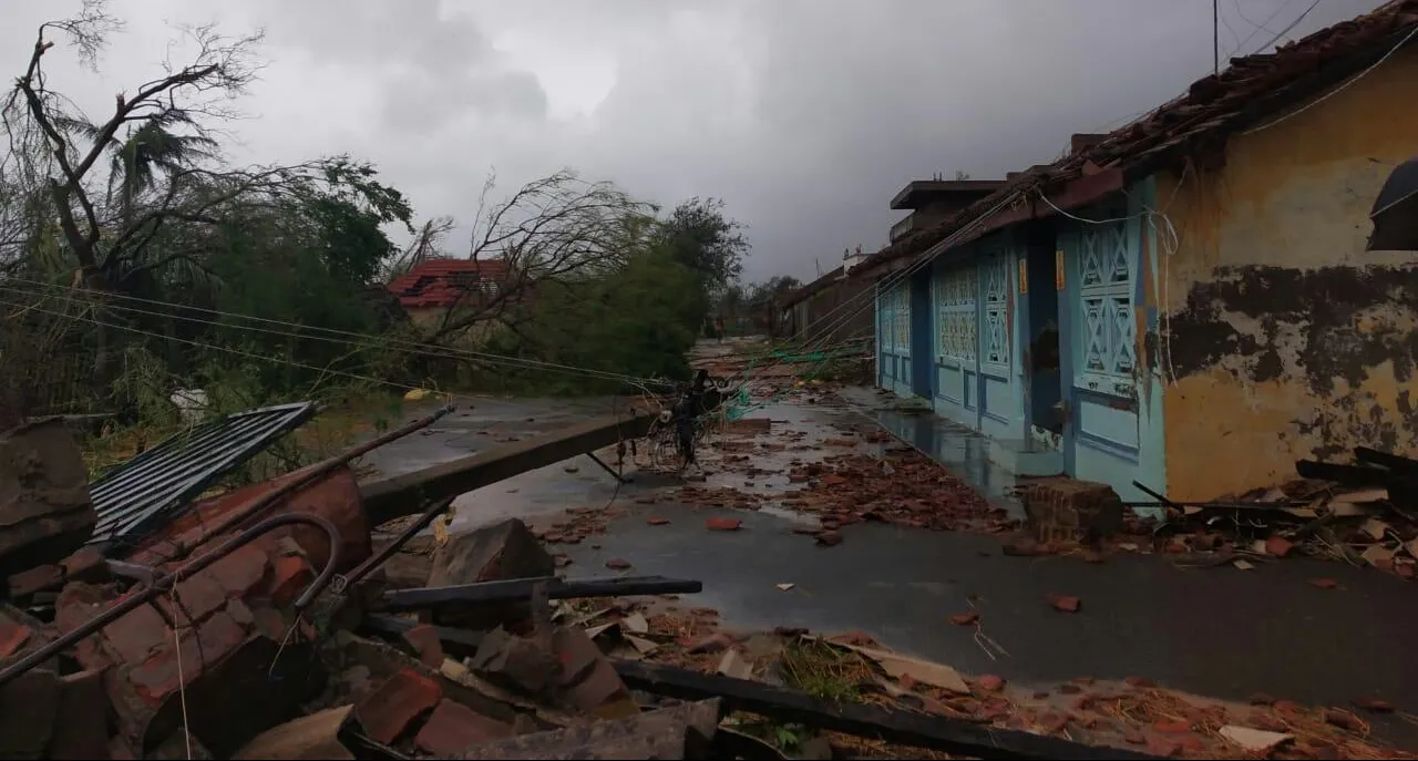 Central government's first aid relief fund for the storm of 200 million crores