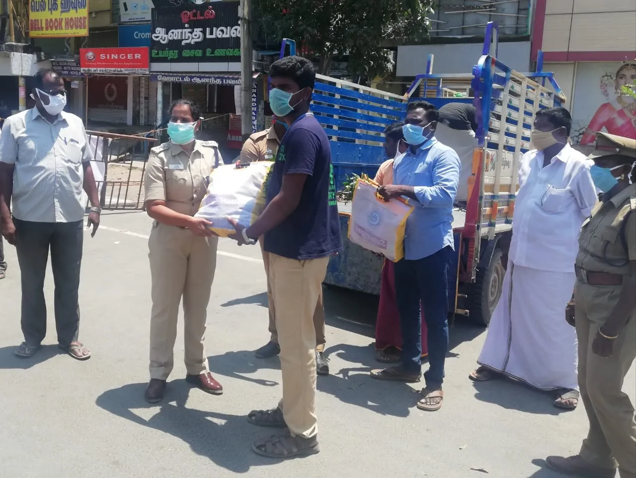  DSP to gave food at their own expense for curfews!