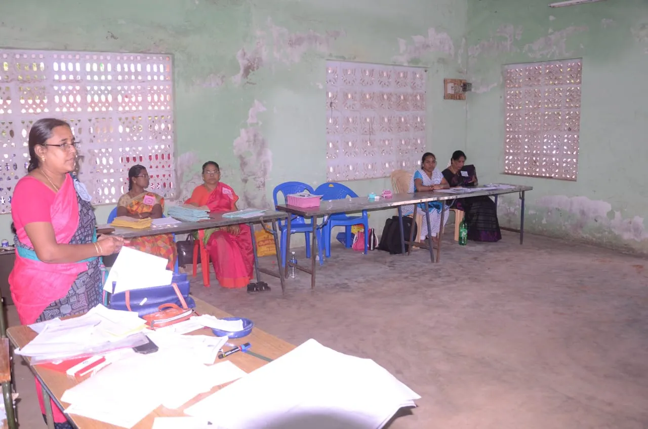 Local body election-officers-villagers refused vote