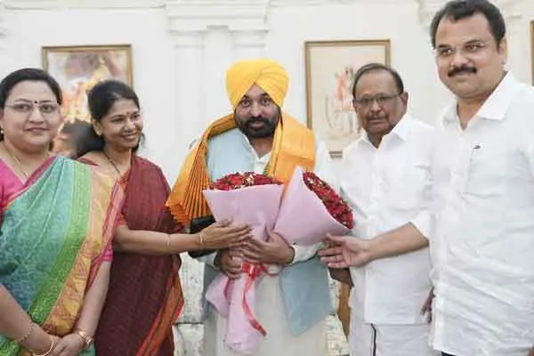 Minister Raghupathi adn dmk mps meets Punjab CM Bhagwant Singh