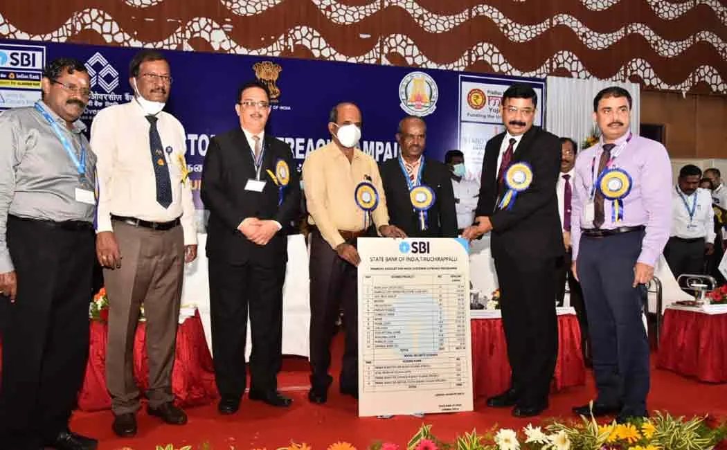 ‘Banks should work to improve the livelihood of the people’ - District Collector's request