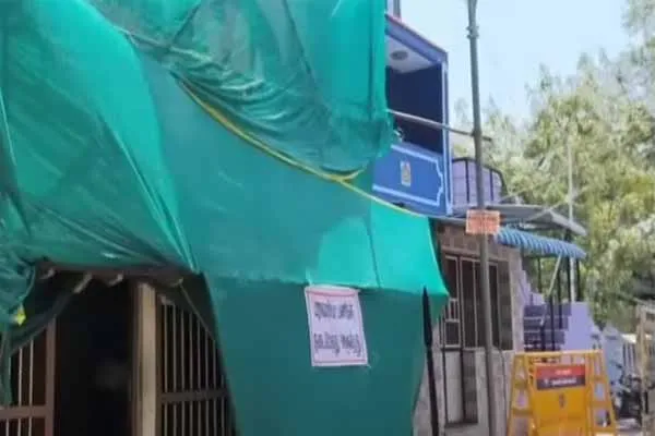 Roof collapses at Bharathiyar birthplace renovation work begins