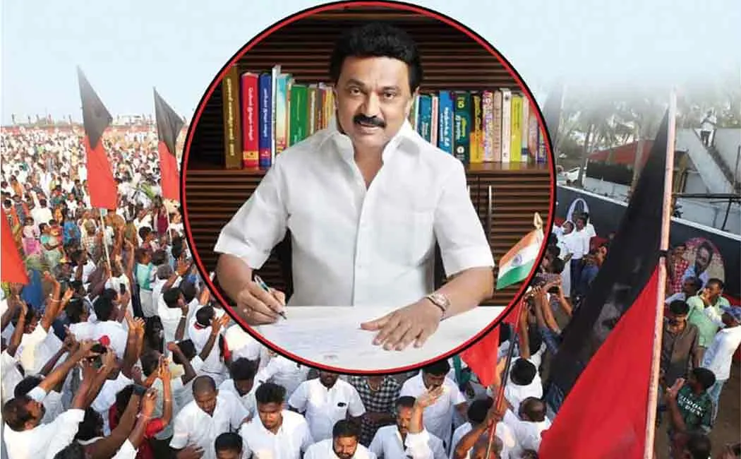 dmk workers longing to convey their issues to party leaders stalin