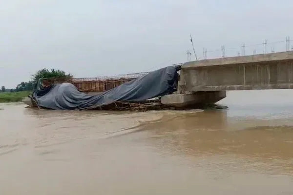 5 bridges in 11 days in Bihar