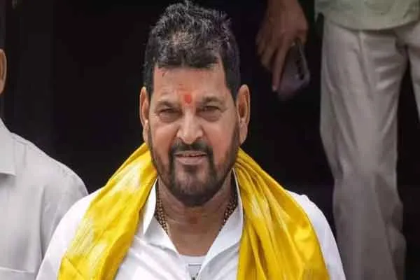 POCSO case against Brij Bhushan Singh dismissed after confession of false complaint!