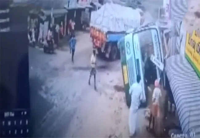 government bus and lorry incident police investigation 
