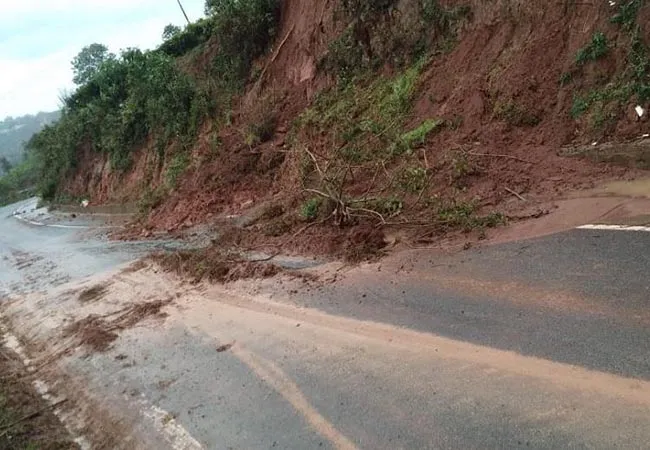 coimbatore heavy rains and flood schools holiday announced district collector but one school opening