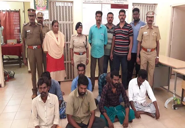 cuddalore rowdies ilegal liquor sales persons arrested in police 