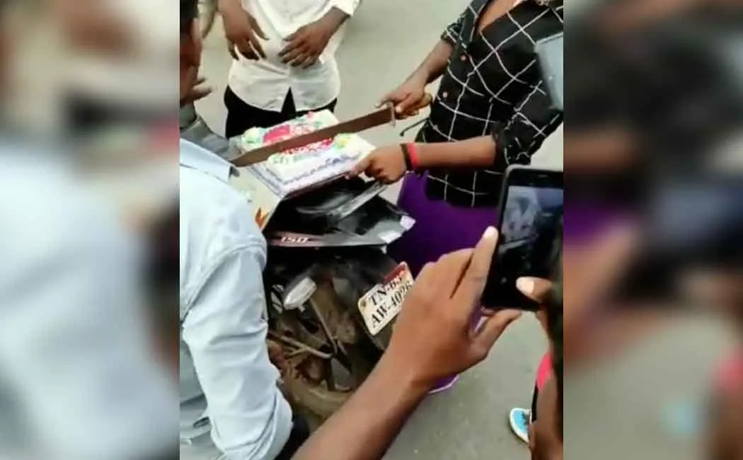 Rowdy arrested for cutting cake