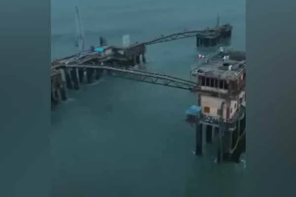 Boat capsizing incidentTrouble rescuing fishermen