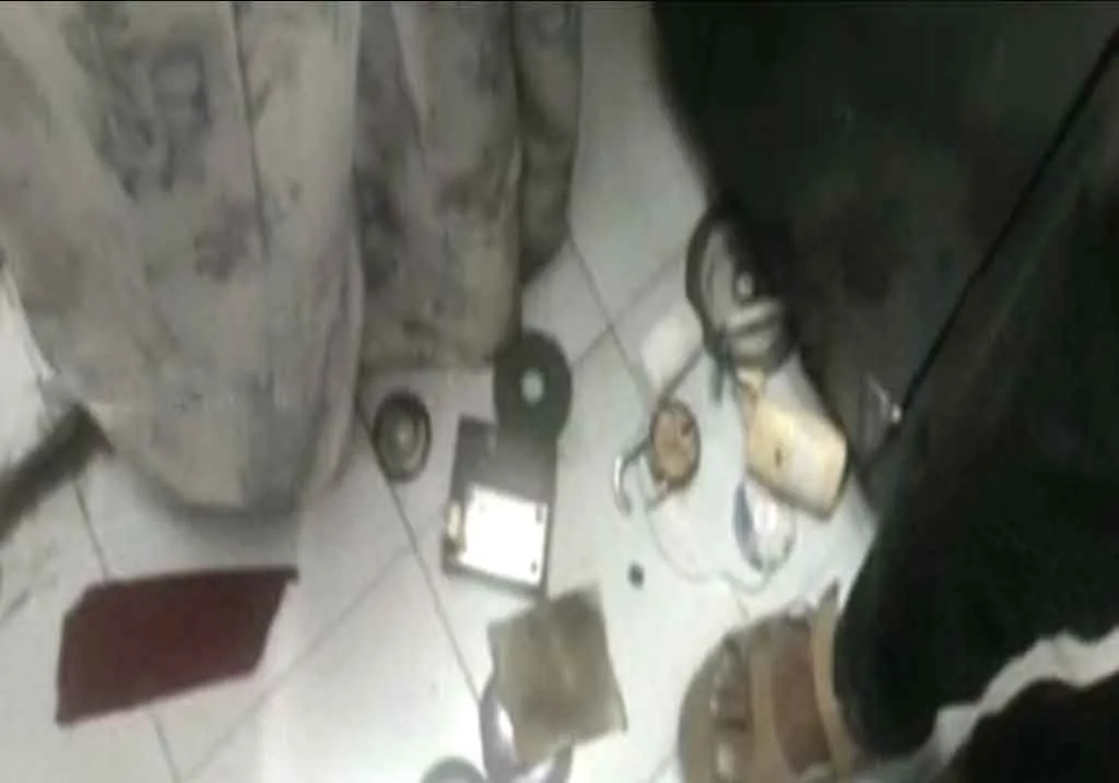  18 lakhs robbery shattered bank window in Tirupur