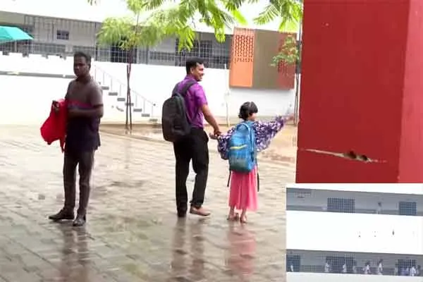 A private school operating amid heavy rains Parents argue