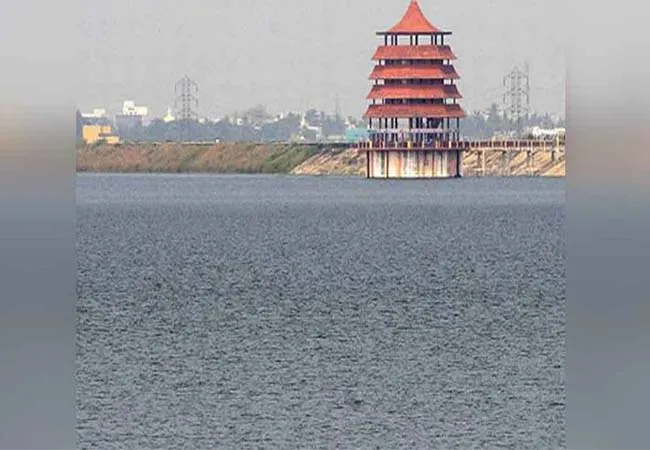 chembarampakkam lake water opening details over a nivar cyclone 
