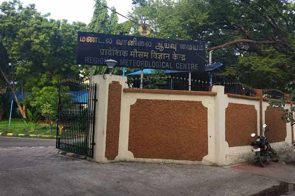 Chance of heavy rain red alert for Tamil Nadu