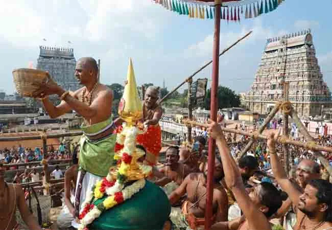 chidambaram nadarajar temple festival peoples 