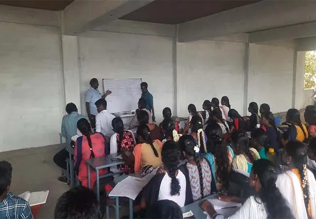 Free Training Classes for Government Examination conducted on behalf of Swami Sahajananda Academy!