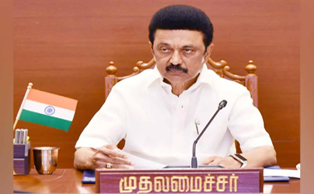 kalaignar Century A monument should be set up for the district Chief Minister