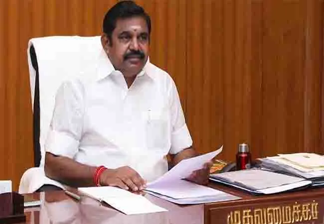 cm palanisamy dgp tripathy and chennai police commissioner akviswanathan meet 