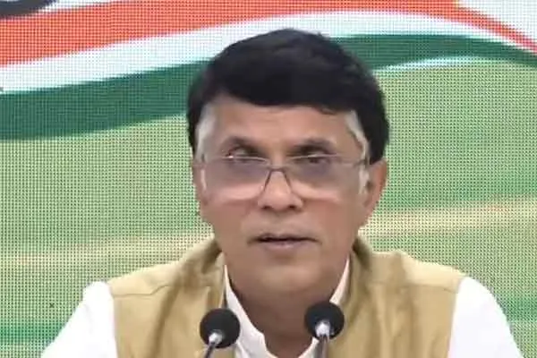 Congress says Central government should issue white paper who swindled crores from gujarat people