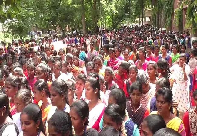 tamilnadu 5th, 8th std board exam tn govt announced coolege students strike 