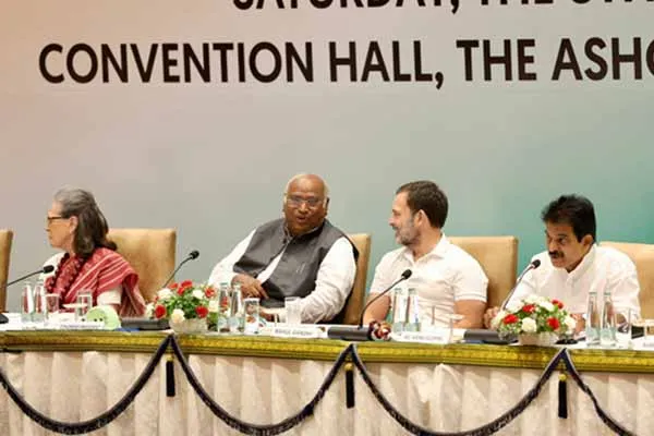 'Rahul Gandhi chosen as the leader of the opposition party?' - Congress committee meeting decision!