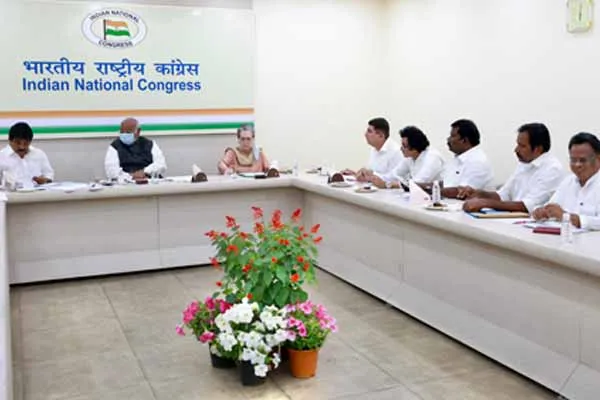  Selvaperunthagai about Congress candidate list