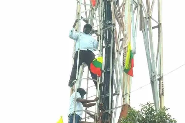 Struggle over cell phone tower to condemn governments to control corona 