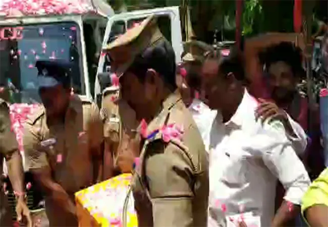 Statue of Nataraja going to nellai after 37 years