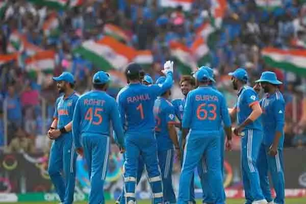 India's 4th win after defeating Bangladesh at World Cup cricket