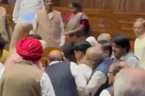 What is the BJP going to say about the lack of public security Kanimozhi MP