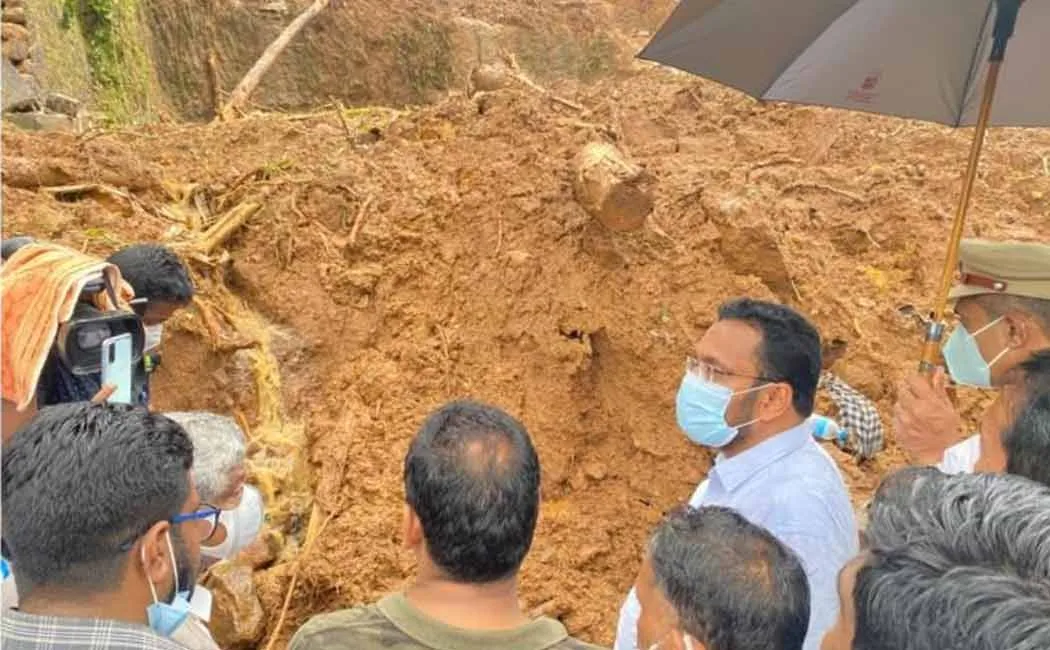 kerala land slide 