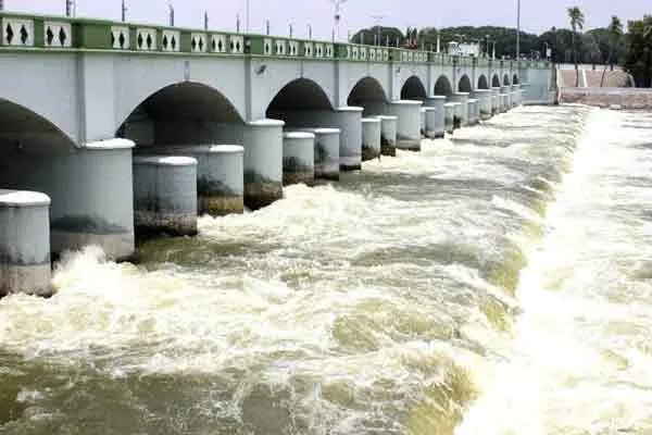 mukkombu dam water opened for paddy cultivation in delta districts