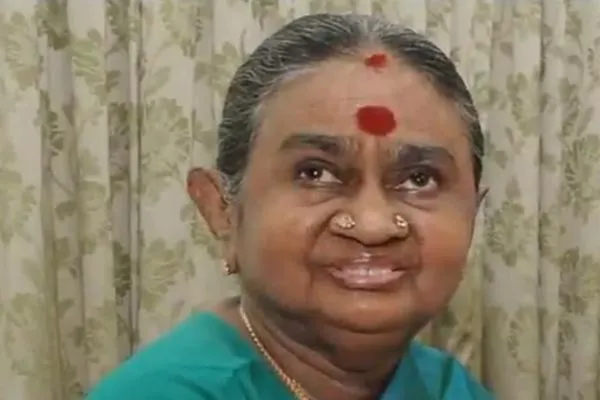 Dayalu Ammal has recovered and returned home