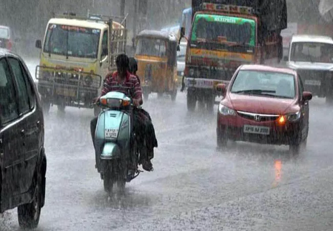 salem district continue heavy rain in day by day  