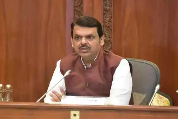 Maharashtra Chief Minister Controversy over hindi language order