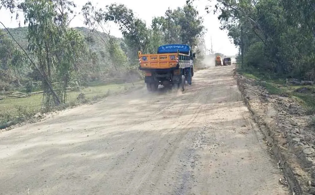 Road- is not- good for- the quality- for marriage- youths -worry