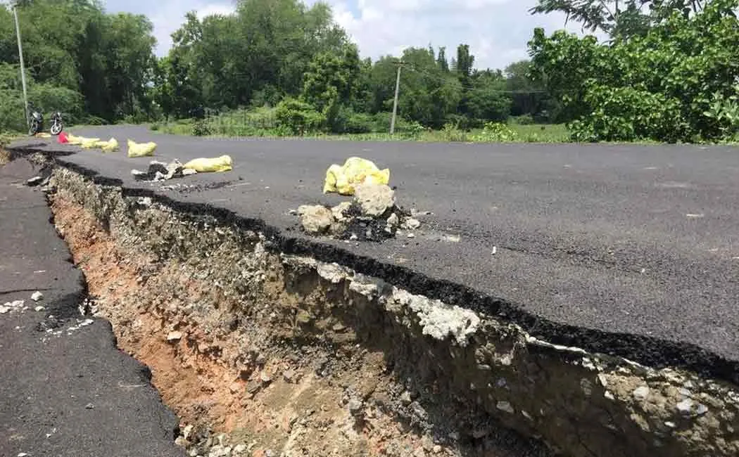 road scam in cuddalore