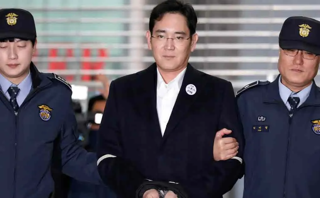samsung struggles after its chief's sentence