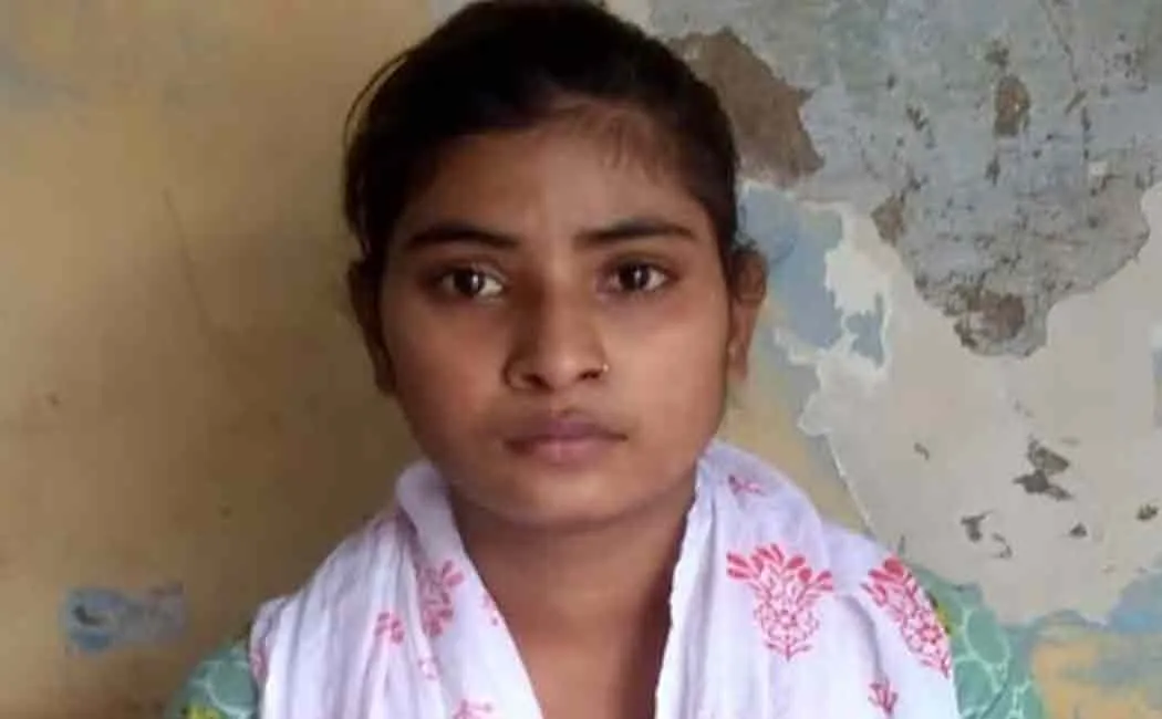 uttarpradesh girl who declared dead came alive to police