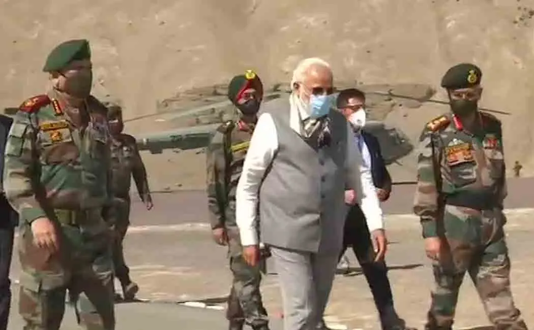 modi visits ladakh border