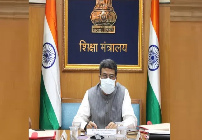 neet  exam for medical course study union education minister officially announced 