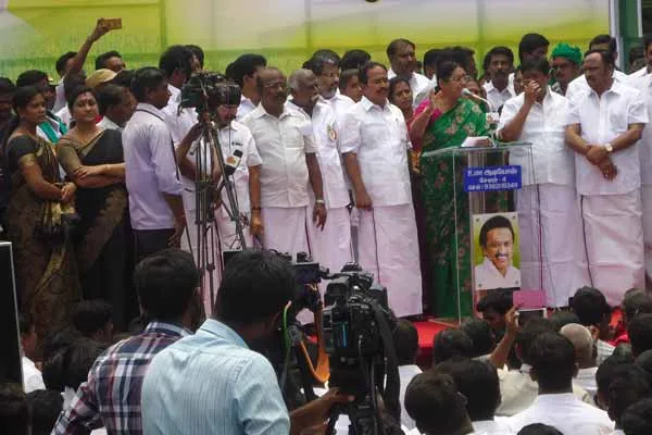 DMK protest