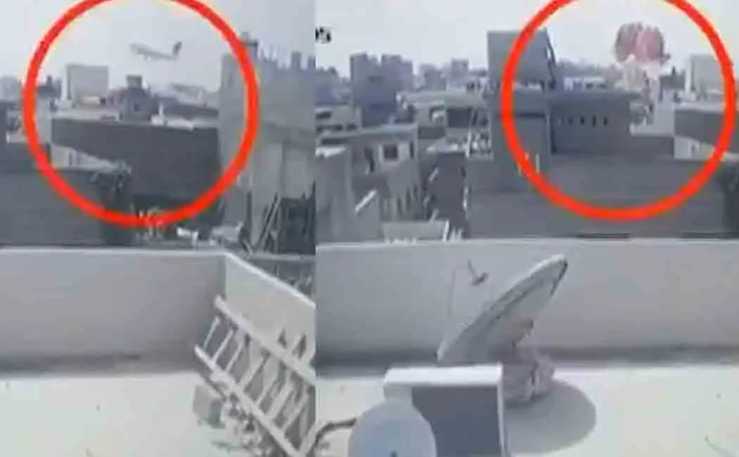 pakistan plane crash video