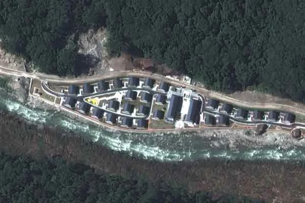 new satellite images showing china's new village pangda near indian border