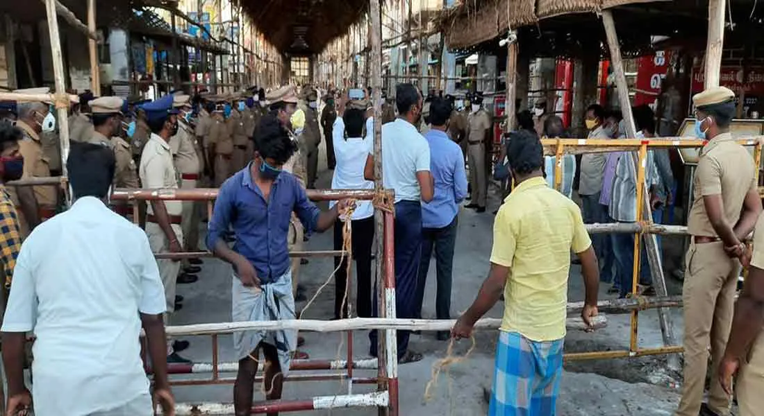 The Dikshitars who have rallied in the Chidambaram temple till midnight