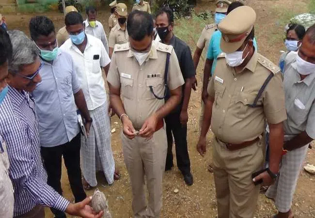 thoothukudi district hindu munnani leader home police 
